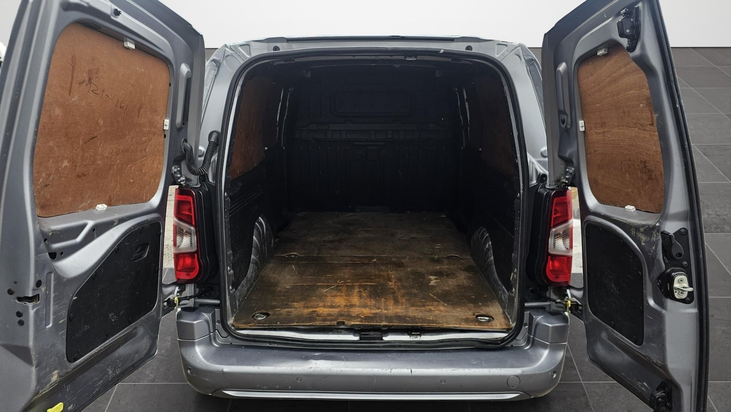 Used Vauxhall Combo 2019 for sale - 77296602: Photo 9