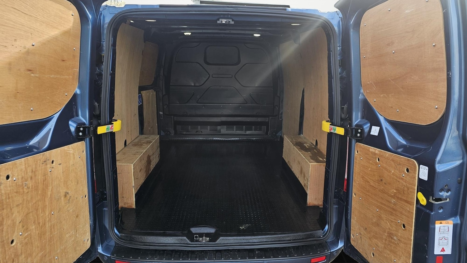 Used Ford Transit Custom 2021 for sale - 76492308: Photo 9