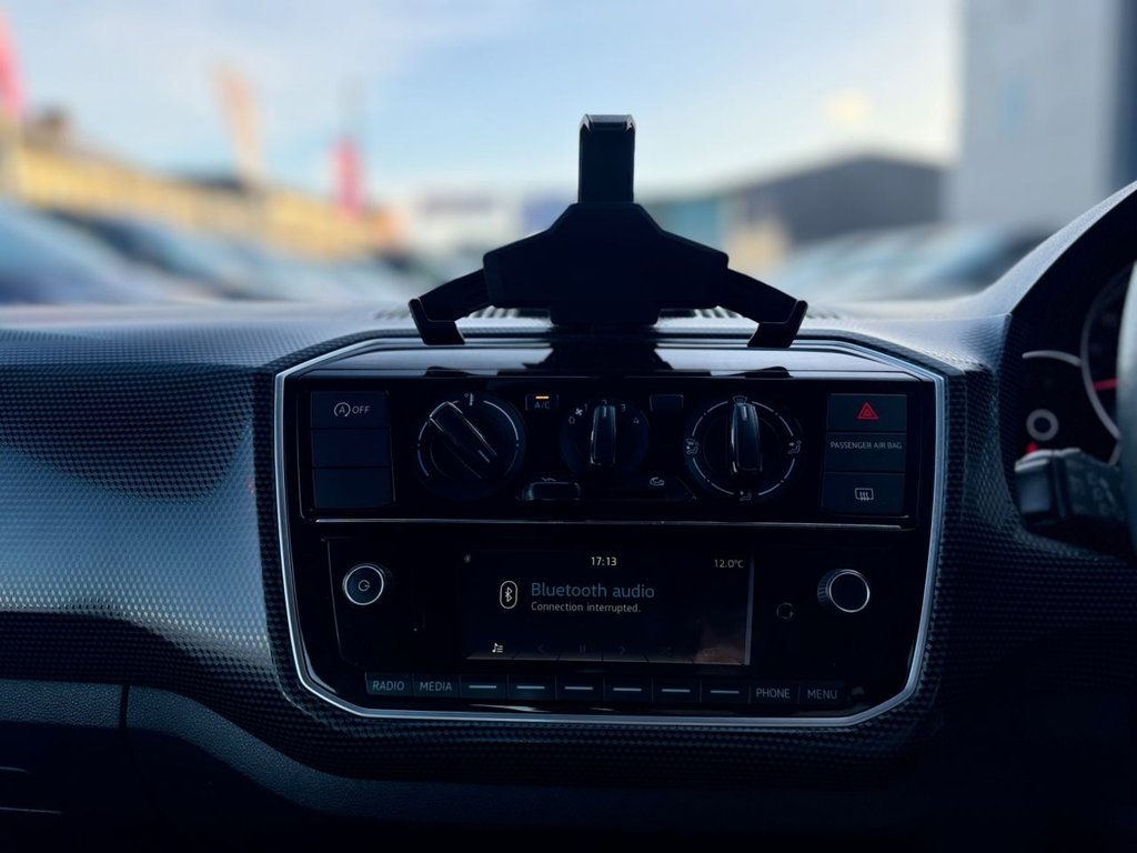 Used Volkswagen up! 2019 for sale - 78056221: Photo 6