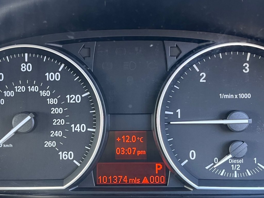 Used BMW 1 Series 2011 for sale - 77835347: Photo 25