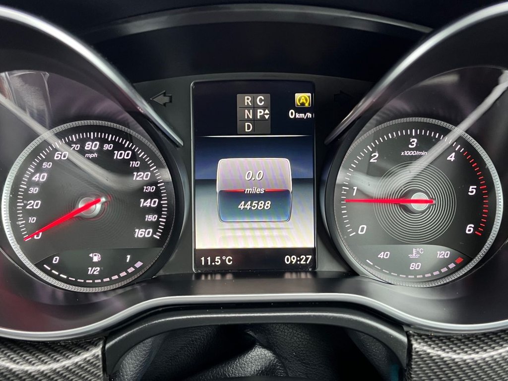 Used Mercedes-Benz V-Class 2018 for sale - 76535408: Photo 35