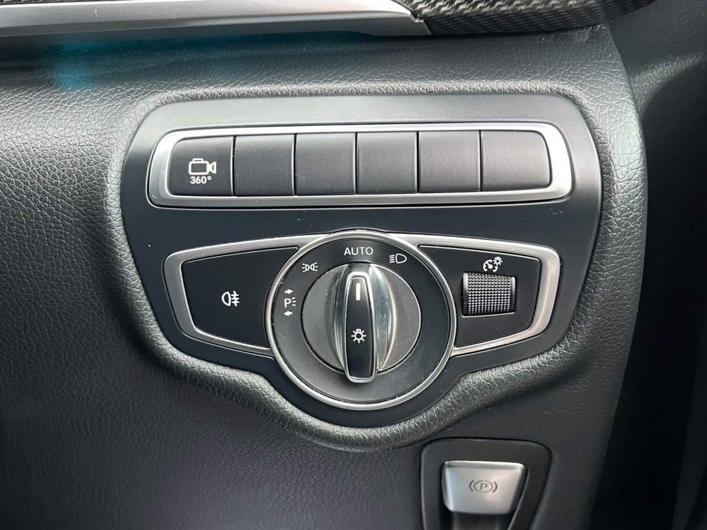 Used Mercedes-Benz V-Class 2018 for sale - 76535408: Photo 37