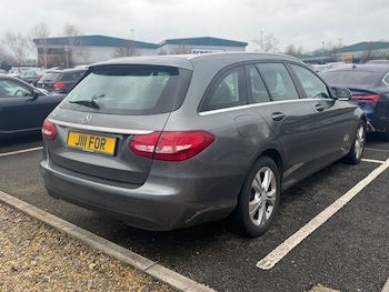 Used Mercedes-Benz C Class 2016 for sale - 77499399: Photo