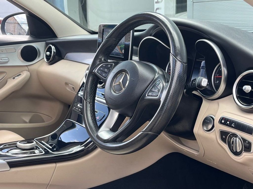 Used Mercedes-Benz C Class 2017 for sale - 76185610: Photo 11