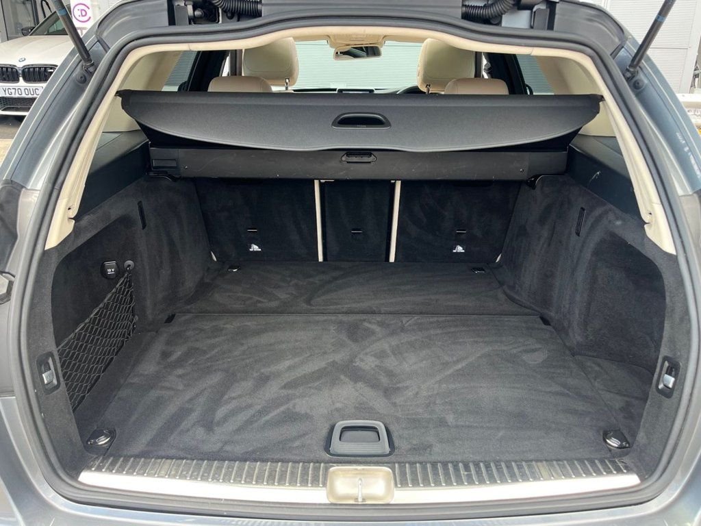 Used Mercedes-Benz C Class 2017 for sale - 76185610: Photo 34