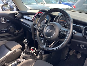 Used MINI Hatch 2017 for sale - 79022896: Photo