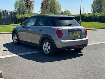 Used MINI Hatch 2020 for sale - 78358386: Photo