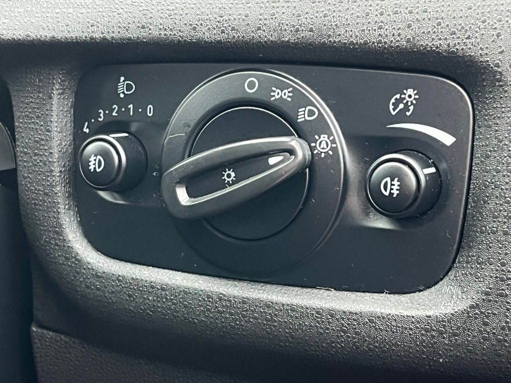 Used Ford Fiesta 2017 for sale - 77483452: Photo 36