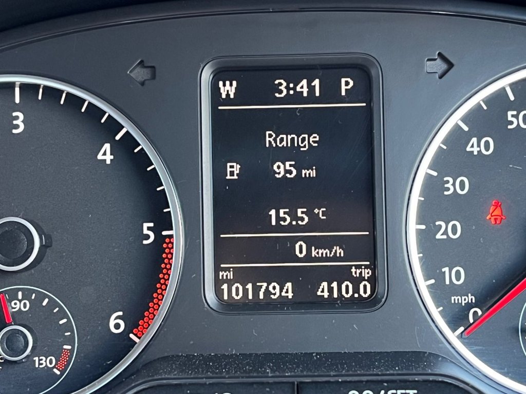 Used Volkswagen Amarok 2015 for sale - 77720437: Photo 15