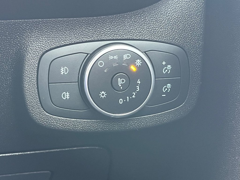 Used Ford Fiesta 2018 for sale - 77642885: Photo 34