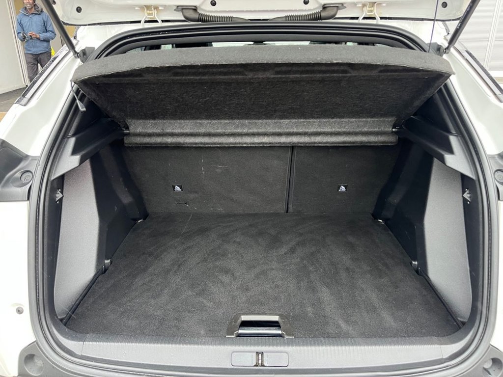 Used Peugeot 2008 2020 for sale - 77681069: Photo 18