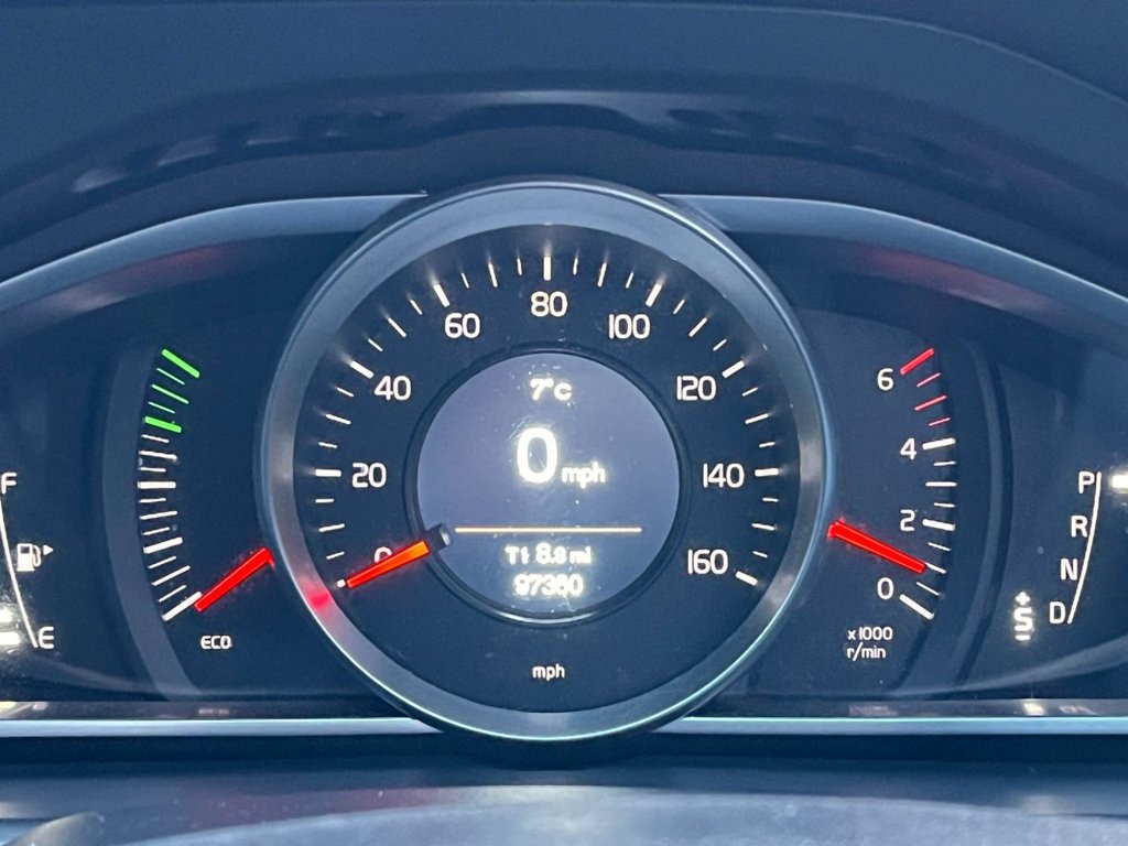 Used Volvo V40 Cross Country 2015 for sale - 77172120: Photo 25