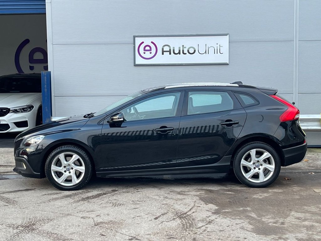 Used Volvo V40 Cross Country 2015 for sale - 77172120: Photo 33
