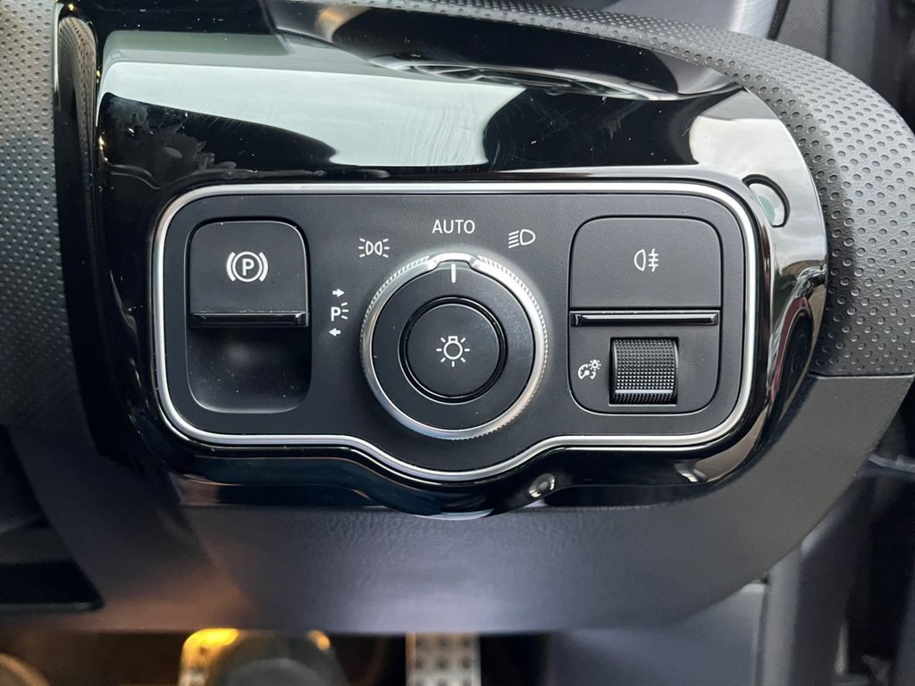 Used Mercedes-Benz A-Class 2021 for sale - 76751357: Photo 37