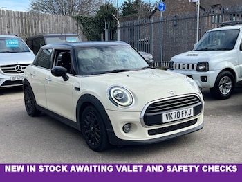 Used MINI Hatch 2020 for sale - 77820470: Photo