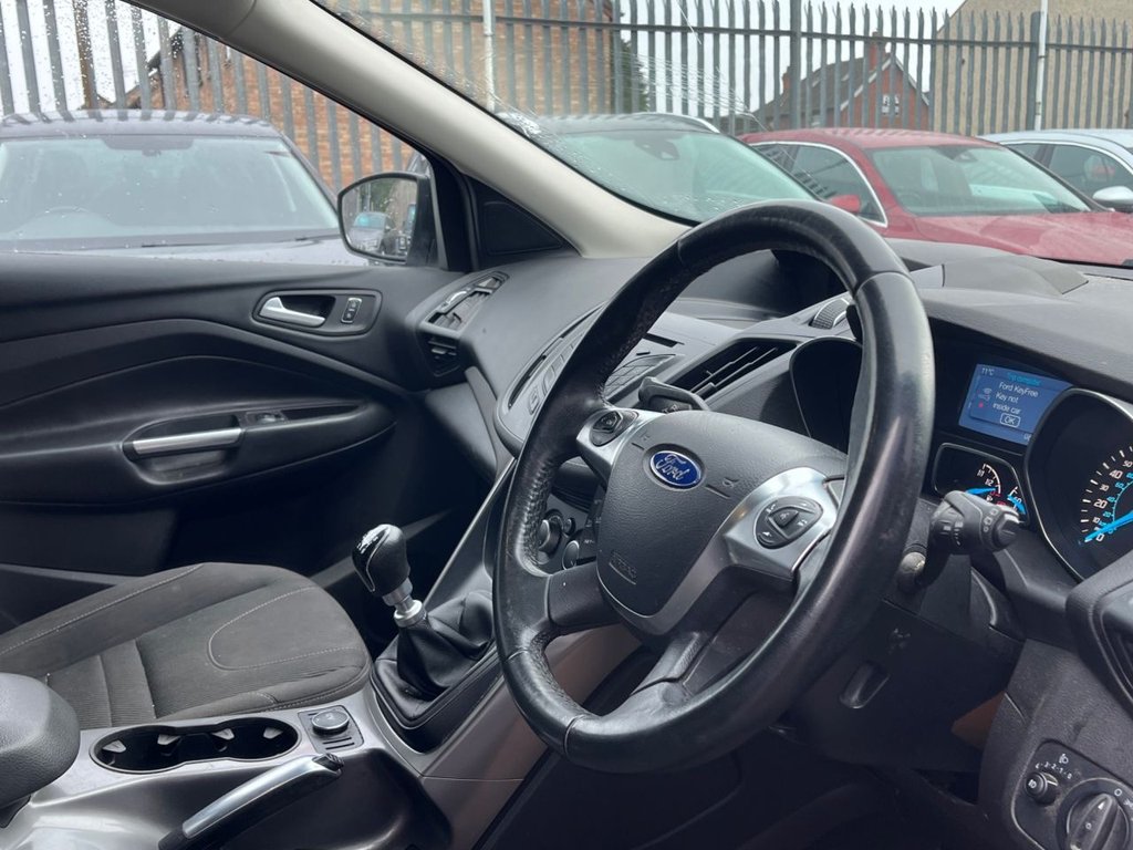 Used Ford Kuga 2015 for sale - 77806184: Photo 6