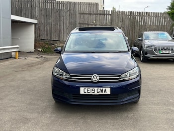 Used Volkswagen Touran 2019 for sale - 78401649: Photo