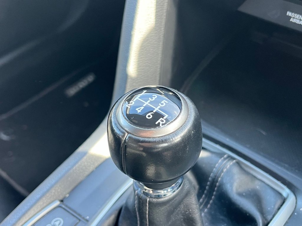 Used Honda Civic 2019 for sale - 77884929: Photo 12