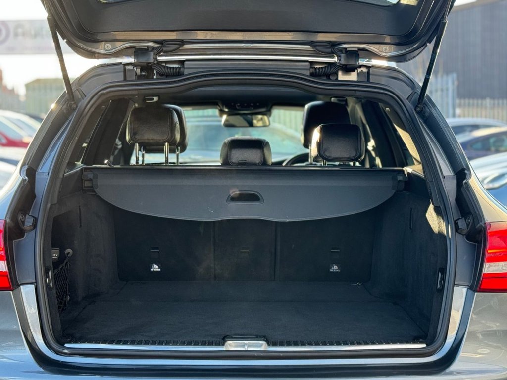 Used Mercedes-Benz C Class 2017 for sale - 77084065: Photo 17