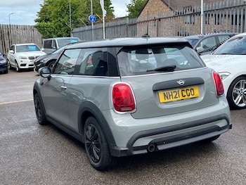 Used MINI Hatch 2021 for sale - 78449903: Photo
