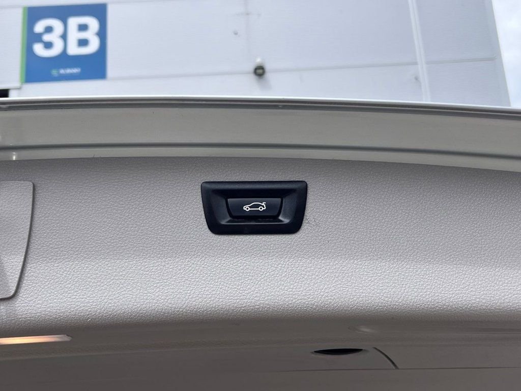 Used BMW 3 Series 2017 for sale - 76172966: Photo 17