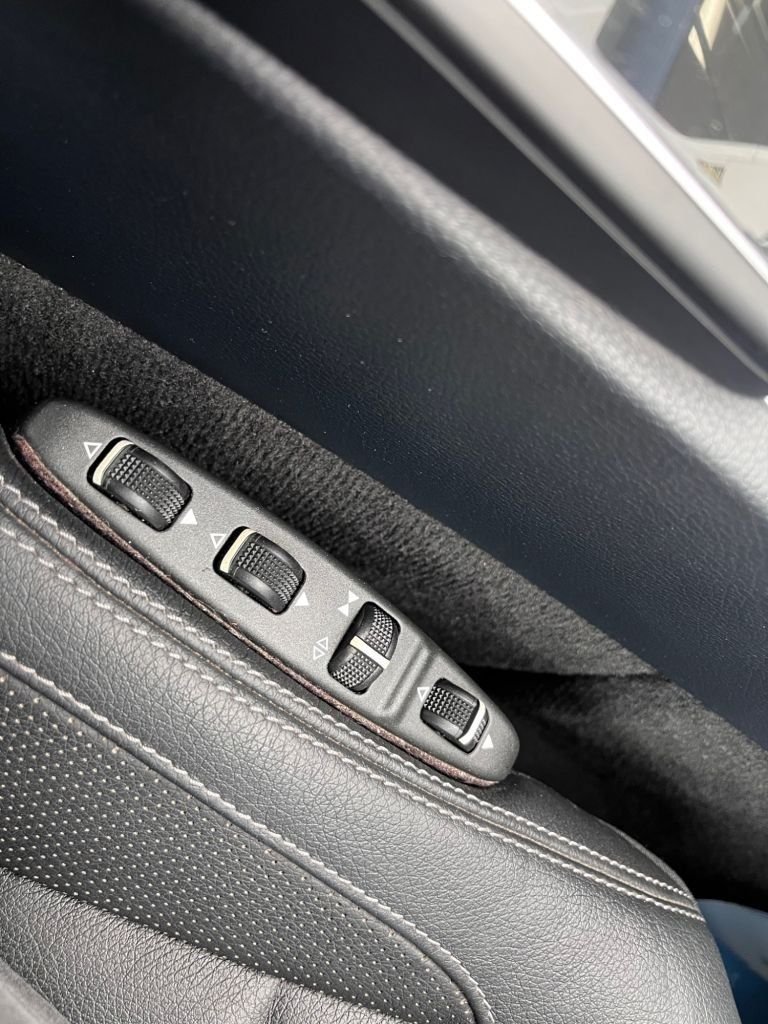 Used Mercedes-Benz E-Class 2014 for sale - 75998579: Photo 26