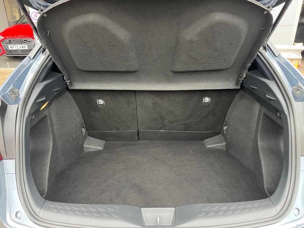 Used Toyota C-HR 2020 for sale - 76386113: Photo 25