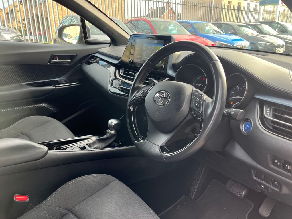 Used Toyota C-HR 2020 for sale - 76386113: Photo 7