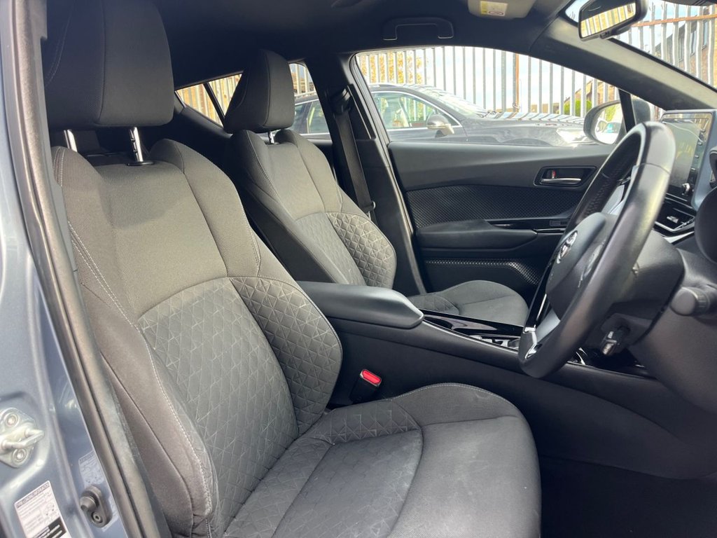 Used Toyota C-HR 2020 for sale - 76386113: Photo 8