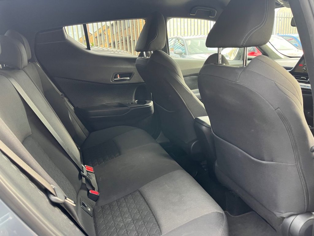 Used Toyota C-HR 2020 for sale - 76386113: Photo 9