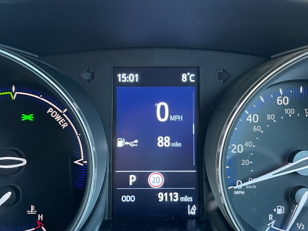 Used Toyota C-HR 2023 for sale - 77672627: Photo 25