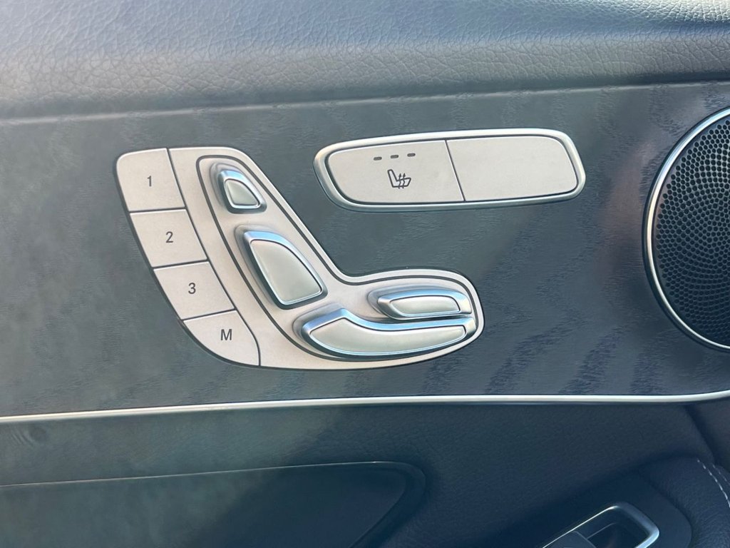 Used Mercedes-Benz GLC 2018 for sale - 75877262: Photo 31