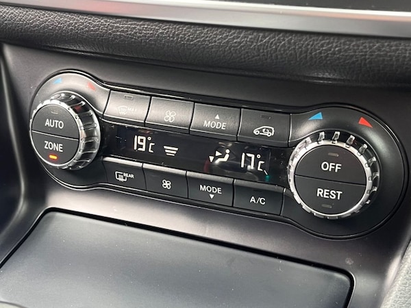 Used Mercedes-Benz CLA 2016 for sale - 75220902: Photo 33