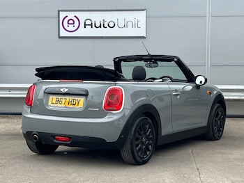 Used MINI Convertible 2017 for sale - 79254172: Photo