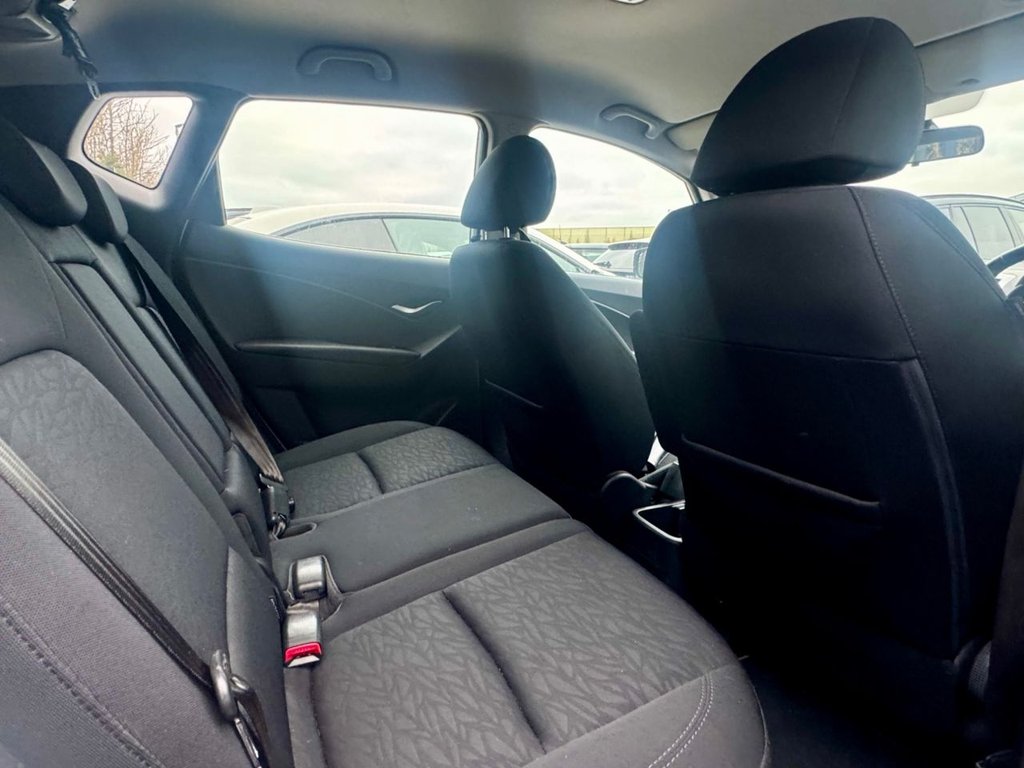 Used Hyundai Ix20 2015 for sale - 77072616: Photo 6