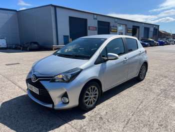 Used Toyota Yaris 2016 for sale - 75206450: Photo