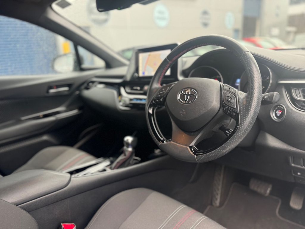 Used Toyota C-HR 2023 for sale - 76665692: Photo 12