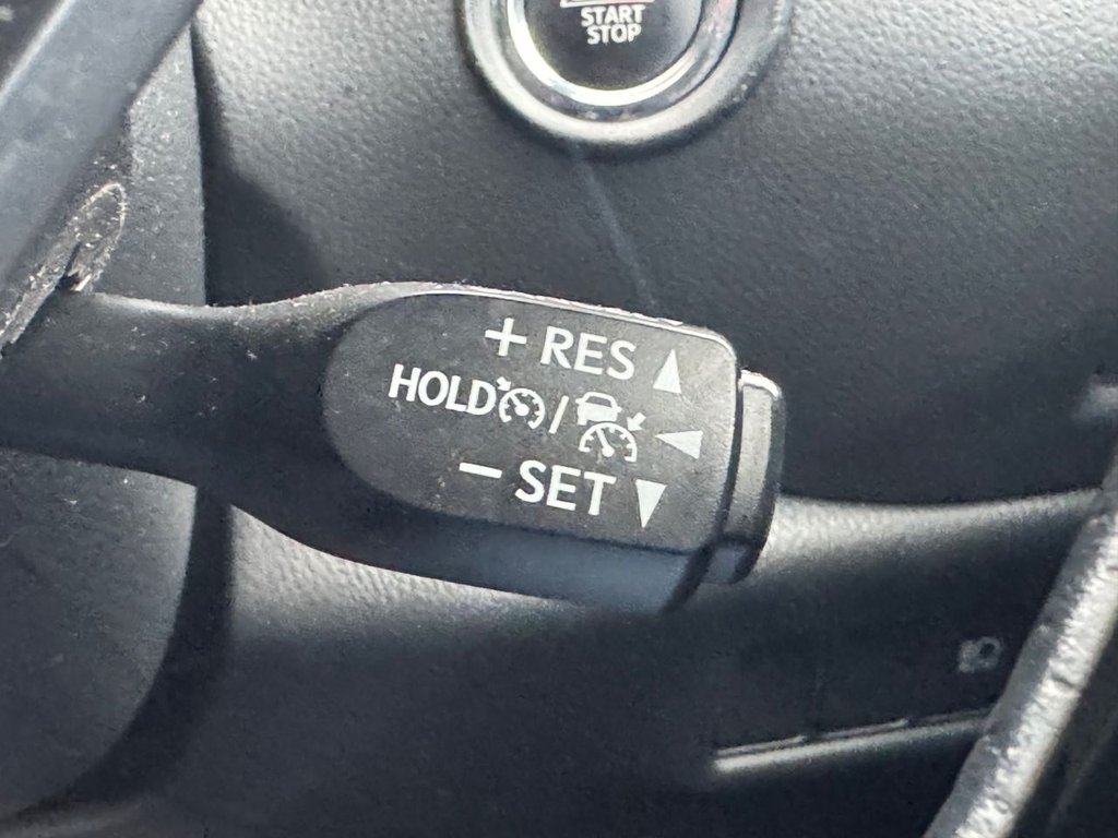 Used Toyota C-HR 2023 for sale - 76665692: Photo 17