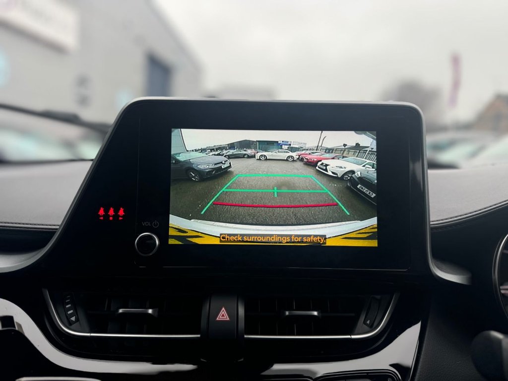 Used Toyota C-HR 2023 for sale - 76665692: Photo 8