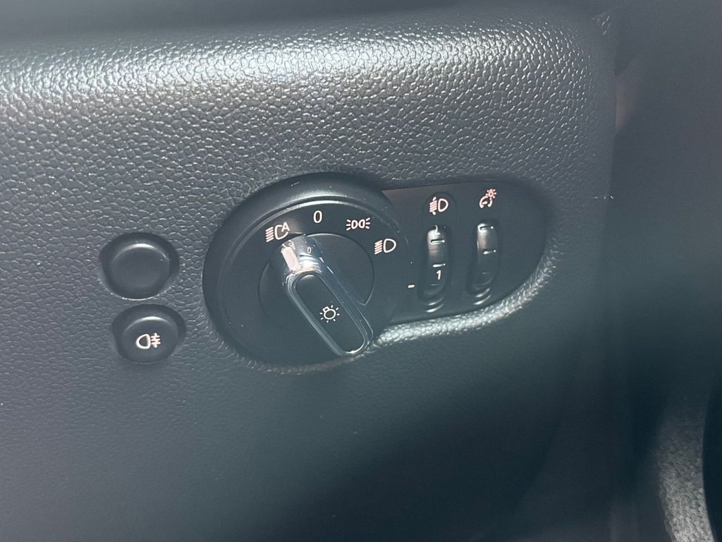 Used MINI Hatch 2021 for sale - 77634554: Photo 15