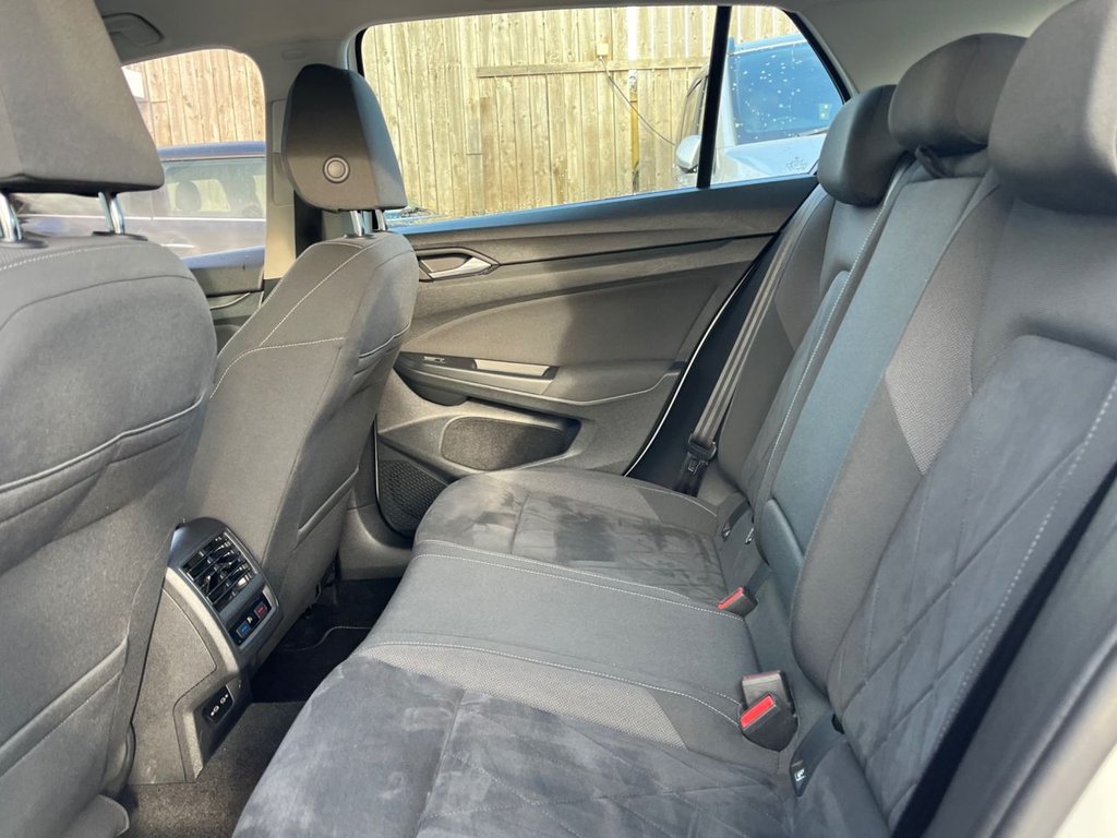 Used Volkswagen Golf 2020 for sale - 76923567: Photo 23