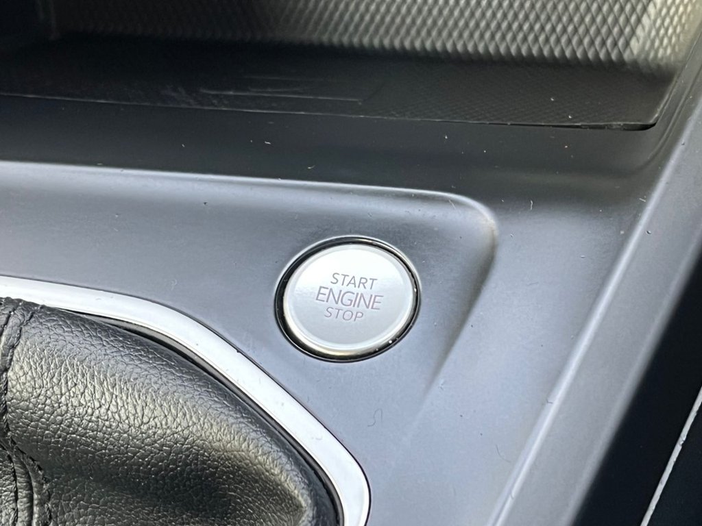 Used Volkswagen Golf 2020 for sale - 76923567: Photo 25