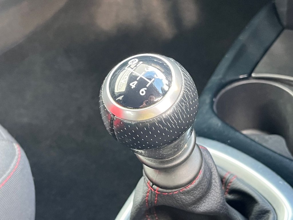 Used Toyota Yaris 2015 for sale - 75936539: Photo 25