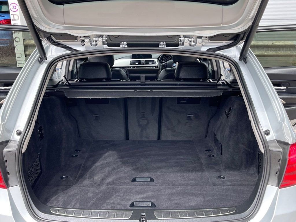 Used BMW 3 Series 2017 for sale - 77672628: Photo 25