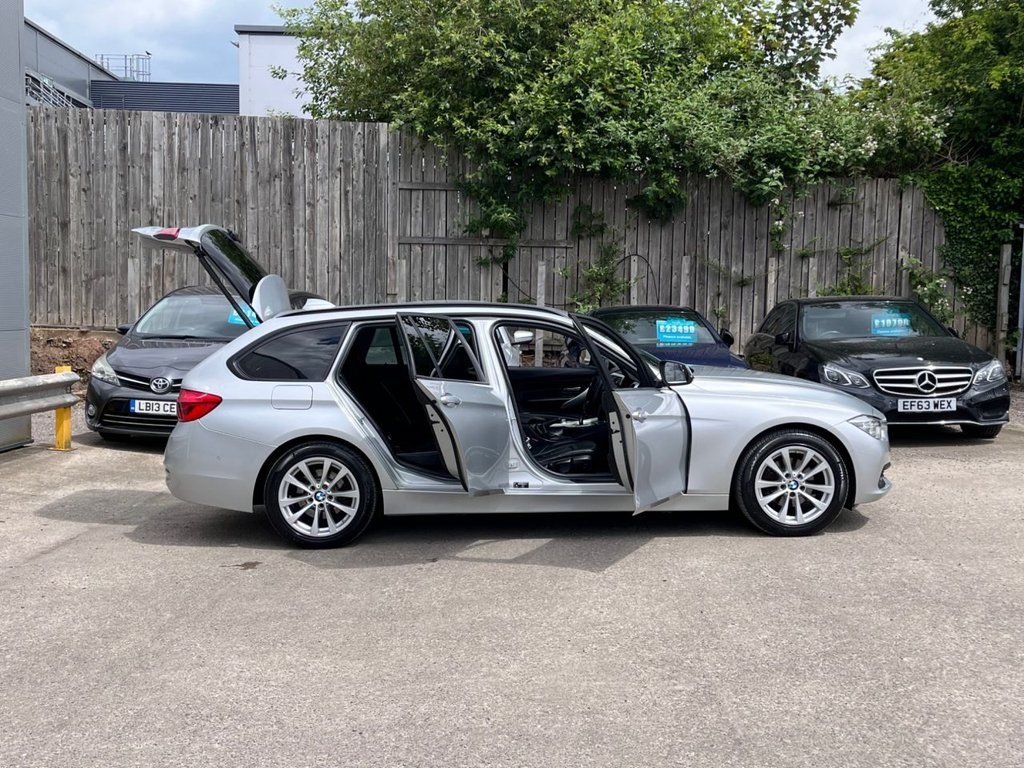 Used BMW 3 Series 2017 for sale - 77672628: Photo 27