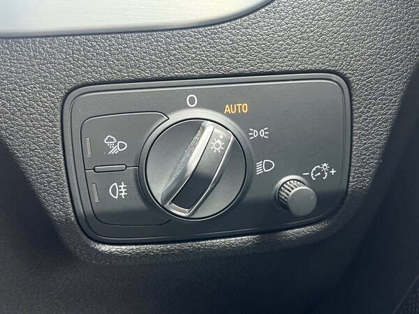 Used Audi Q2 2021 for sale - 75607346: Photo 16