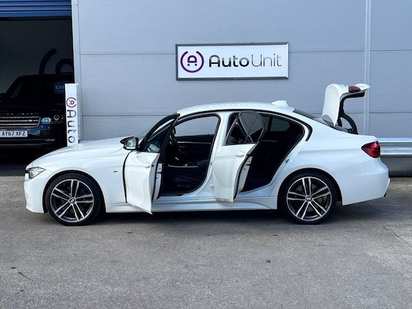 Used BMW 3 Series 2018 for sale - 76291255: Photo 21