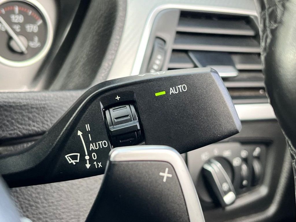 Used BMW 3 Series 2018 for sale - 76291255: Photo 31