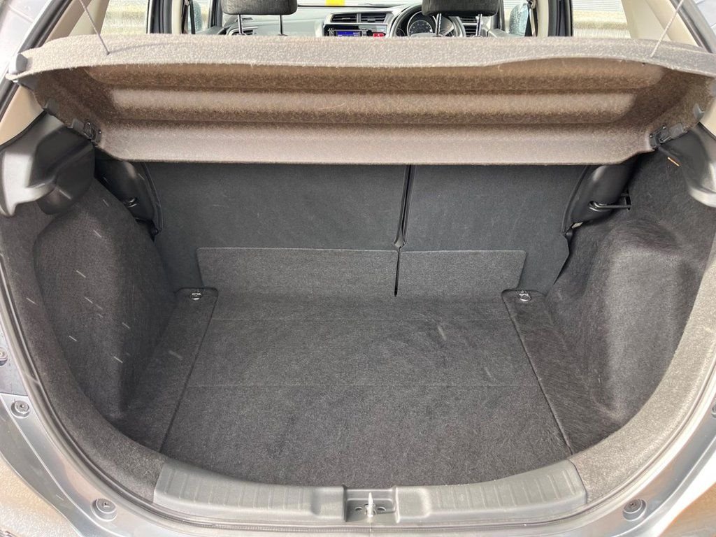 Used Honda Jazz 2017 for sale - 77534119: Photo 18