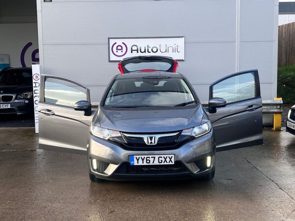 Used Honda Jazz 2017 for sale - 77534119: Photo 25